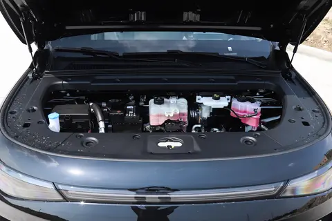 拆解零跑C10:13万买中型SUV,为何销量能破12万?