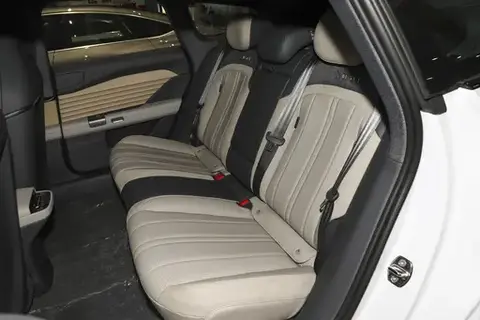 20 多万买豪华纯电轿跑!奥迪 E5 Sportback 这三点真没让人失望