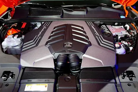 兰博基尼Urus车主,又得迎来不愿面对的消息